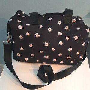 Daisy Duffle Bag Alice + Olivia